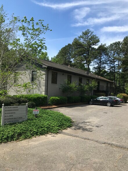 Primary Photo Of 2231 Victory Ln, Hoover Office For Lease
