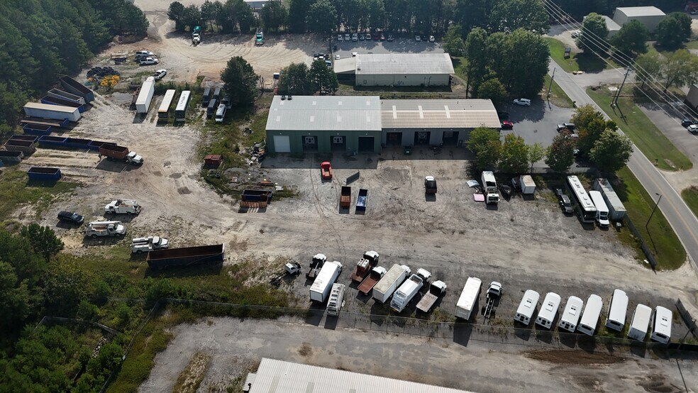 More Photos Of 1581 Fulenwider Rd, Gainesville Truck Terminal For Lease