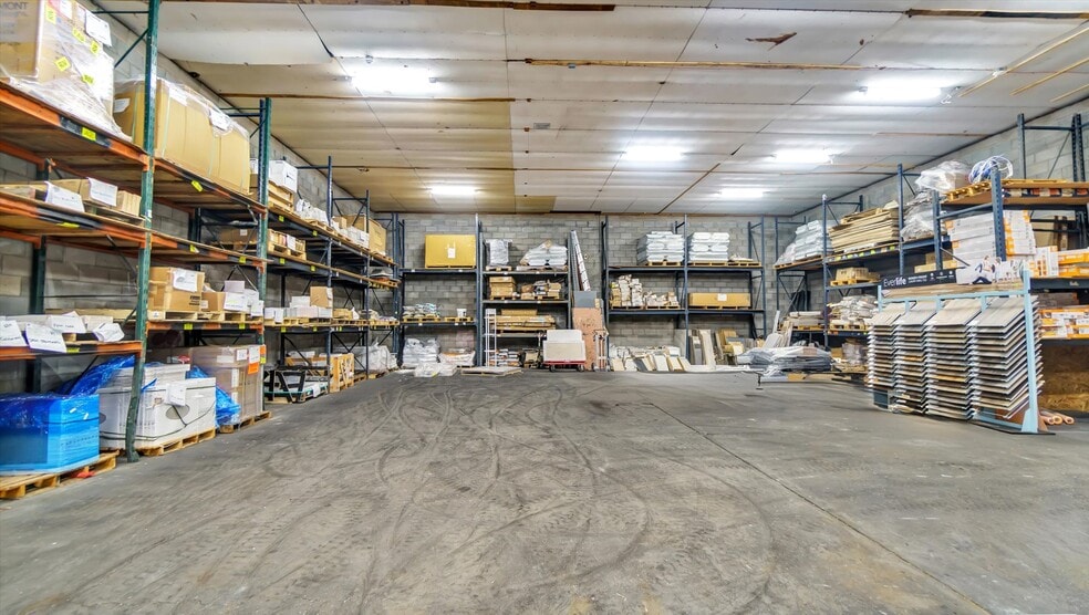 More Photos Of 1179 Old Country CR-58 Rd, Riverhead Showroom For Sale