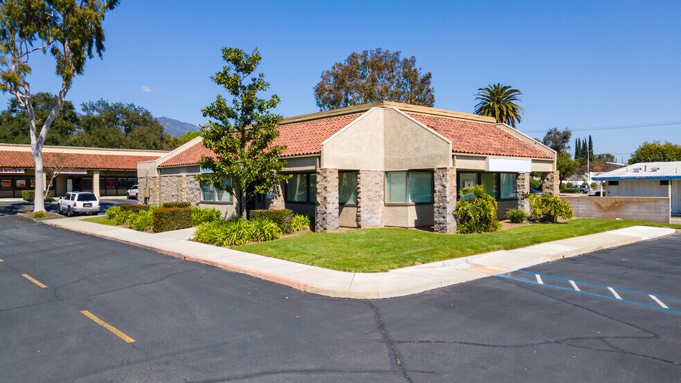 More Photos Of 305-355 E Foothill Blvd, Pomona Unknown For Lease