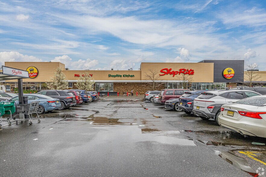 More Photos Of 2401 US Highway 22 W, Union Township Unknown For Lease
