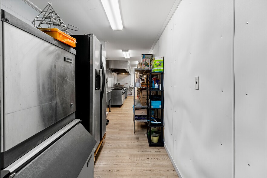 More Photos Of 161 Vfw Pky, Jacksons Gap Restaurant For Sale