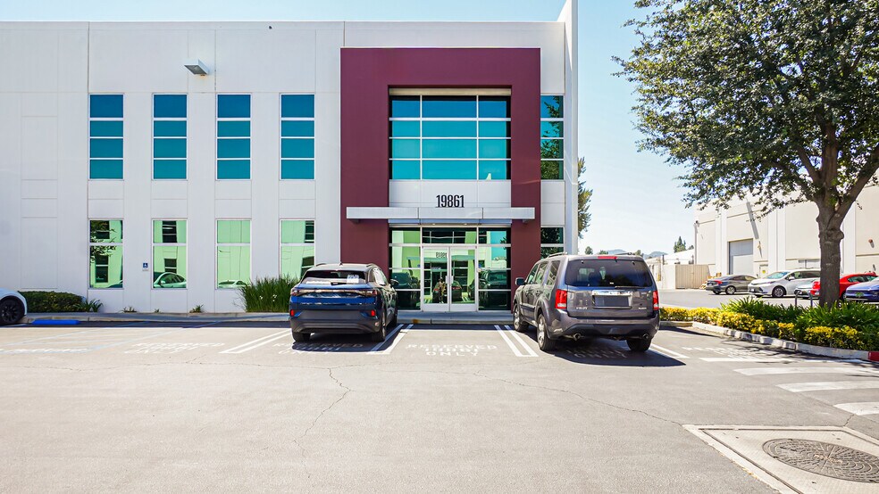 Primary Photo Of 19861-19863 Nordhoff St, Northridge Manufacturing For Sale
