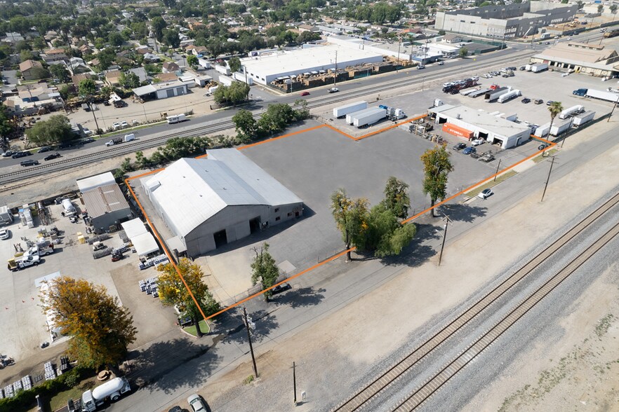 Primary Photo Of 545 W Main St, Ontario Warehouse For Lease