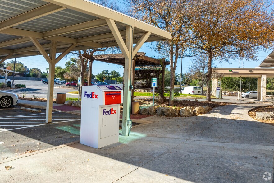 More Photos Of Loop 1604 & Bitters Road, San Antonio Unknown For Lease