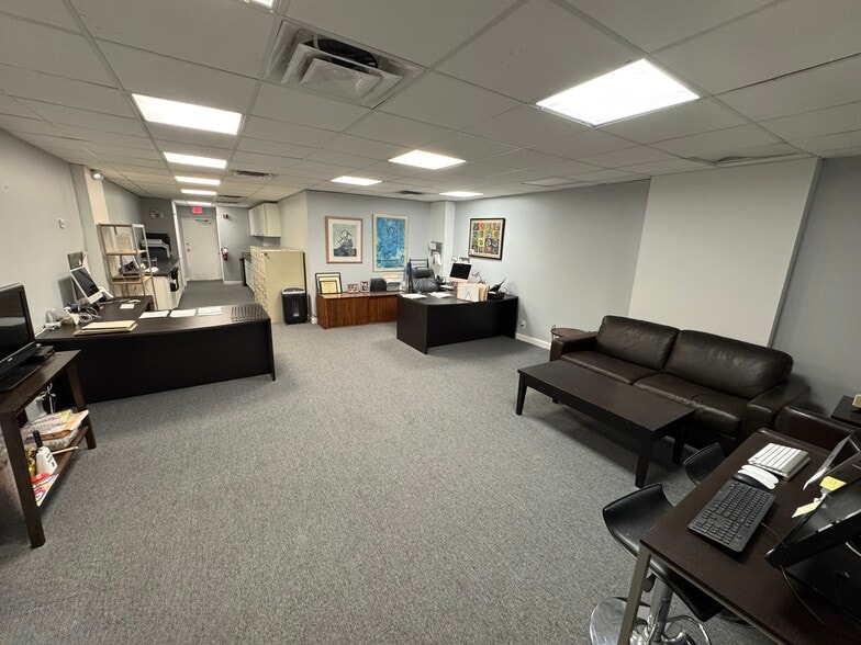 More Photos Of 3015 N Ocean Blvd, Fort Lauderdale Apartments For Sale