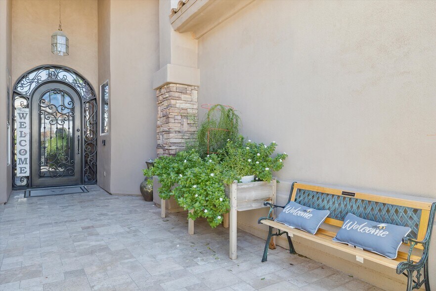 More Photos Of 5338 E Hartford Ave, Scottsdale Healthcare For Sale