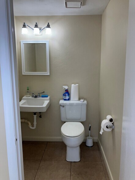 More Photos Of 10835-10855 SW 188th St, Miami Warehouse For Sale
