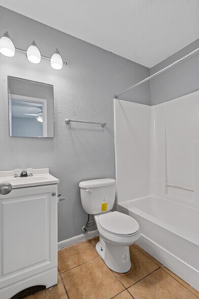 More Photos Of 1820 E Texas St, Bossier City Apartments For Sale