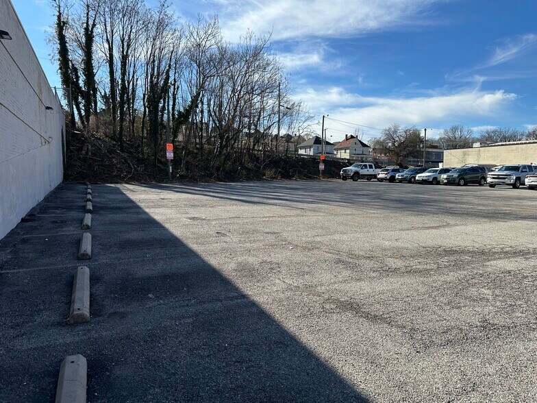 Primary Photo Of 0 Luck Ave, Roanoke Land For Sale