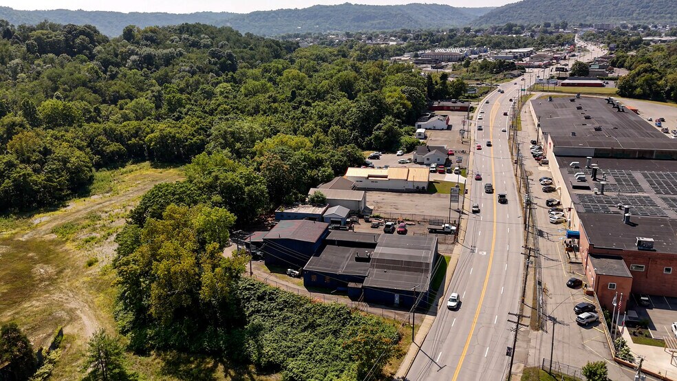 More Photos Of 1702 Wheeling Ave, Glen Dale Manufacturing For Sale