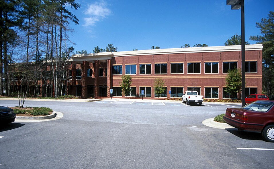 More Photos Of 403 Westpark Ct, Peachtree City Office For Lease