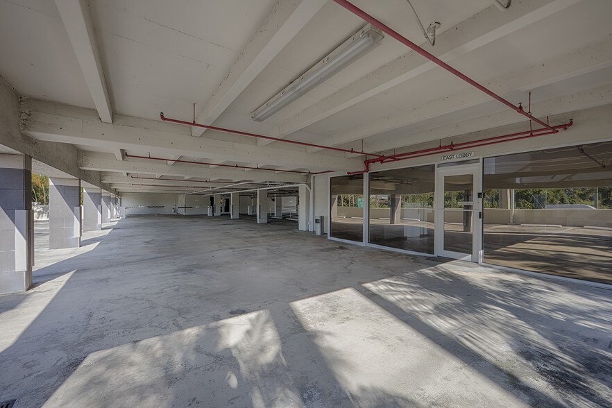 More Photos Of 1400 NW 107th Ave, Miami Medical For Sale