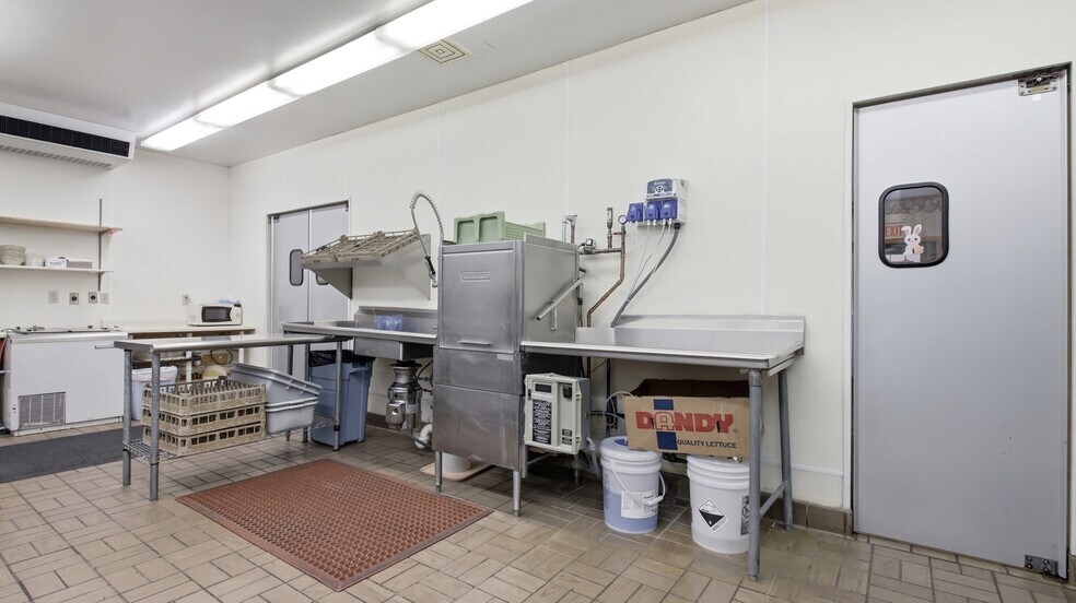 More Photos Of S286 WI-35, Nelson Restaurant For Sale