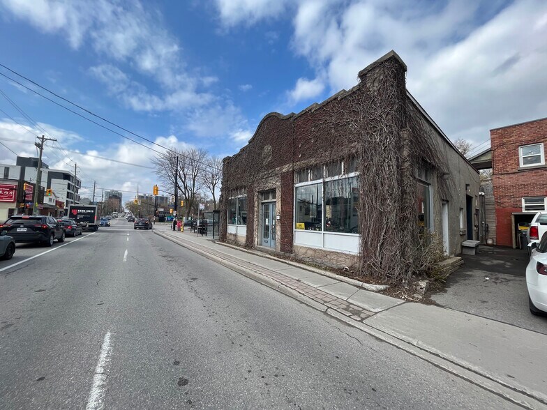 More Photos Of 473 Bronson Ave, Ottawa Storefront Retail Office For Lease