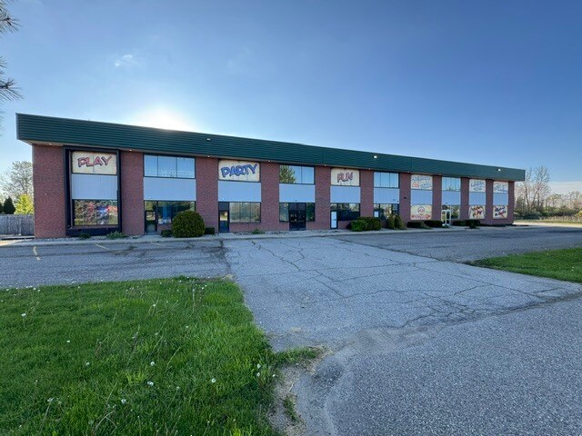 More Photos Of 1800 N Burkhart Rd, Howell Office For Sale