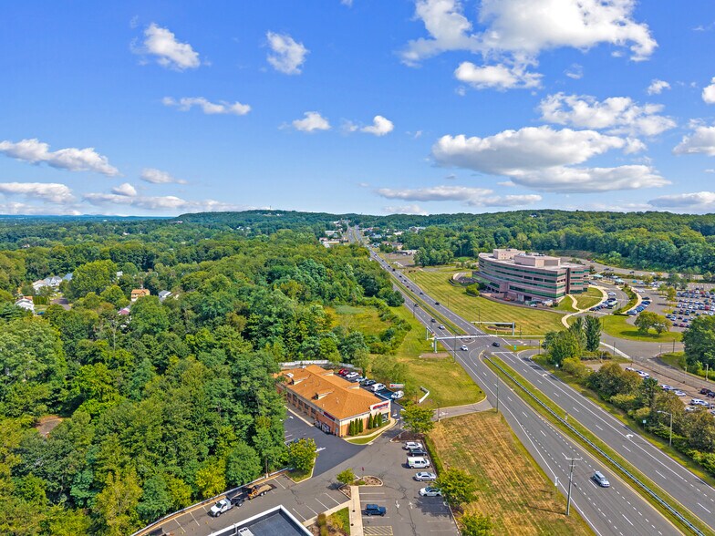 More Photos Of 2897 Berlin Tpke, Newington General Retail For Sale