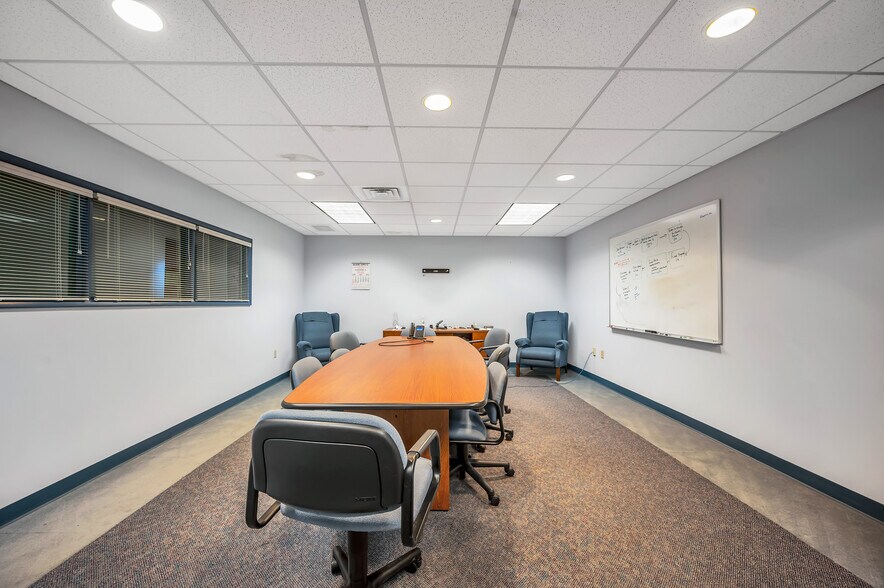 More Photos Of 373 High St, Wilkes Barre Manufacturing For Lease