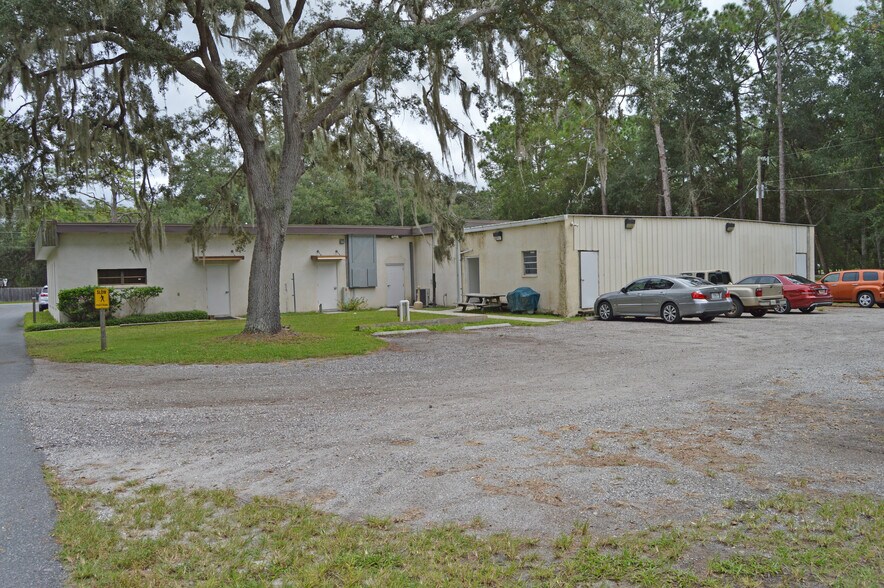 More Photos Of 4416 S US 301, Bushnell Medical For Sale