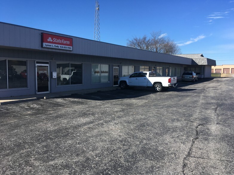 More Photos Of 515 E Vienna St, Anna Medical For Lease