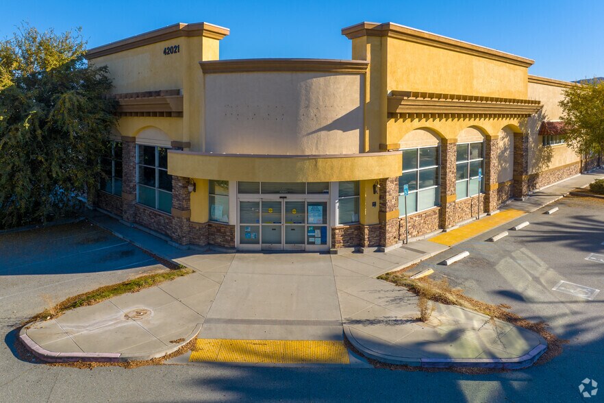 More Photos Of 42021 E Florida St, Hemet Drugstore For Sale