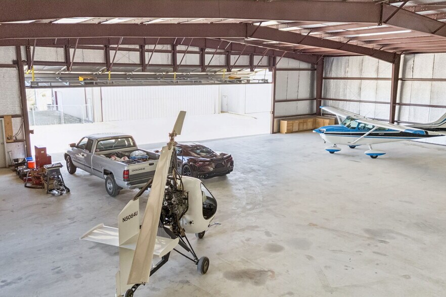 More Photos Of 930 Aviator Dr, Fort Worth Specialty For Sale