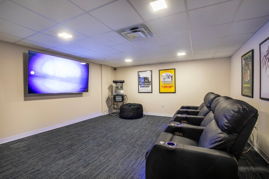 More Photos Of 1100 Cleveland St, Clearwater Apartments For Sale