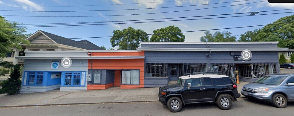 More Photos Of 1537 SE Morrison St, Portland Freestanding For Sale