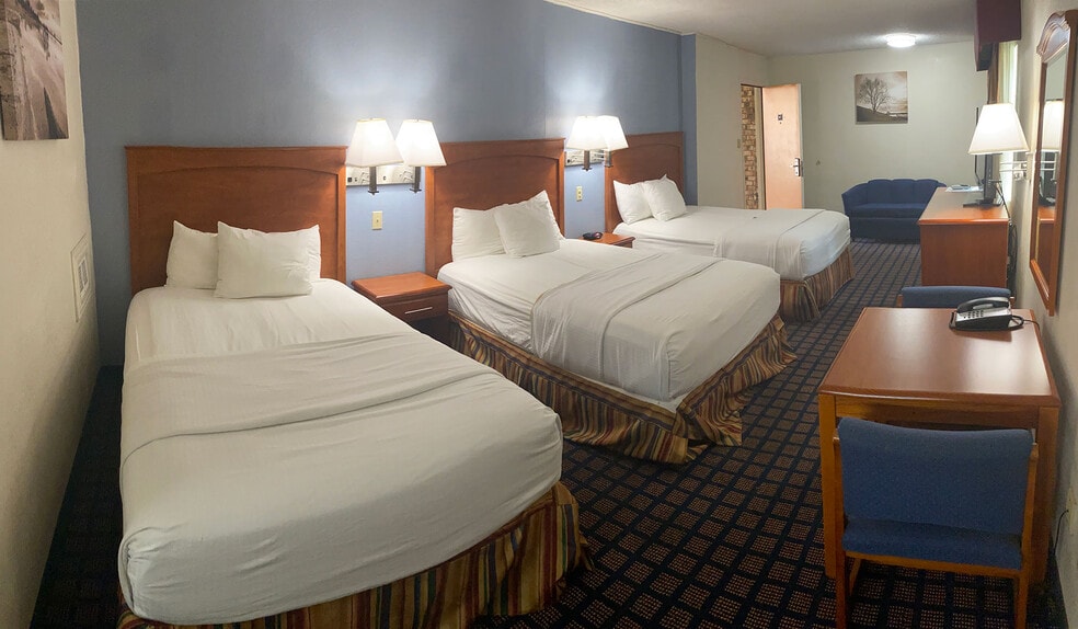 More Photos Of 1601 W Palestine Ave, Palestine Hotel For Sale