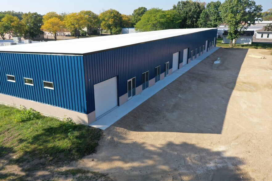 More Photos Of 4246 Argosy Ct, Madison Light Distribution For Lease