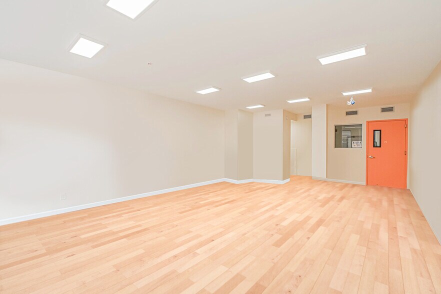 More Photos Of 44-46 Market St, New York Apartments For Sale