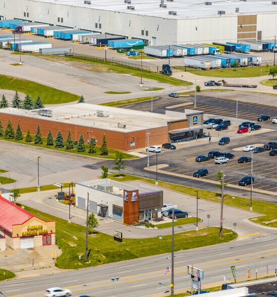 More Photos Of 4660 Northfield Rd, North Randall Fast Food For Sale