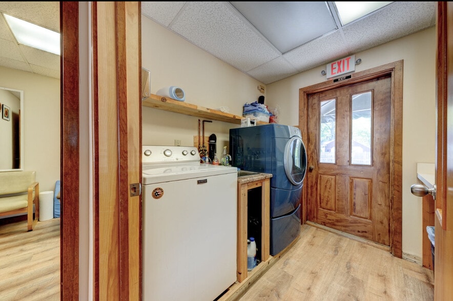 More Photos Of 141 Dowd Ave, Canton Medical For Sale