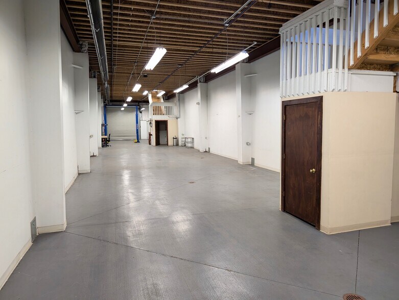 More Photos Of 650 Kalamath St, Denver Warehouse For Lease