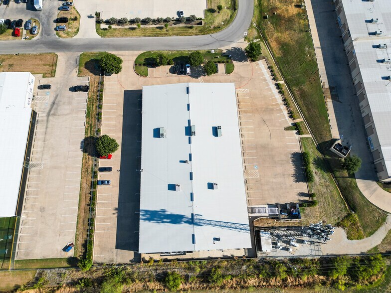 More Photos Of 5950 Park Vista Cir, Fort Worth Warehouse For Sale