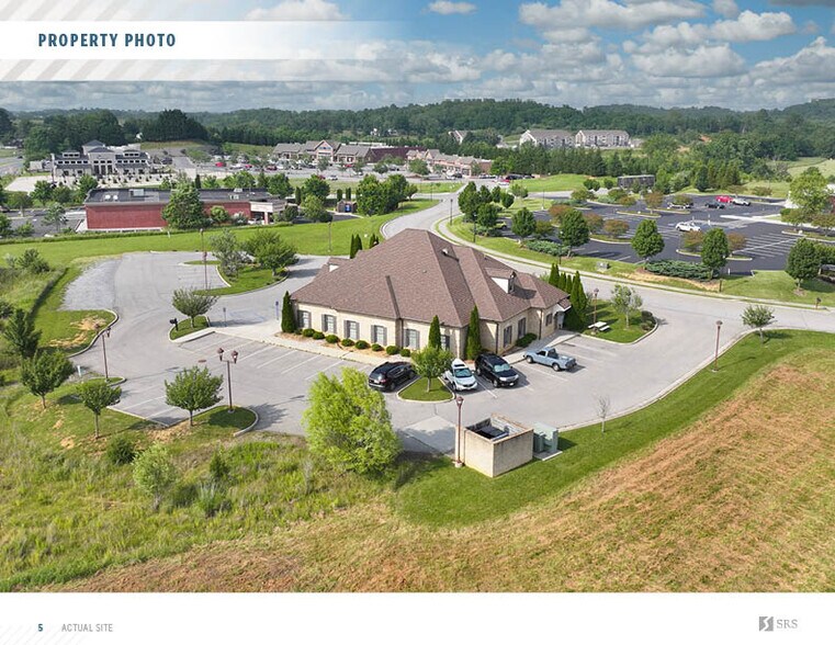 More Photos Of 175 Market Ridge Ln, Daleville Freestanding For Sale