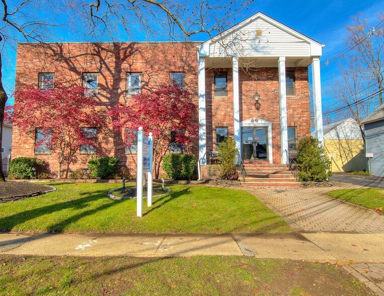 More Photos Of 188 E Bergen Pl, Red Bank Office For Sale