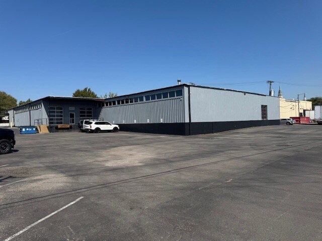 More Photos Of 2322 S 7th St, Saint Louis Warehouse For Sale