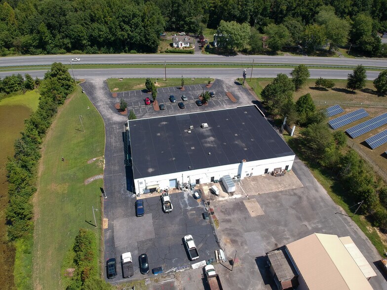 More Photos Of 7627 Leonardtown Rd, Hughesville Storefront Retail Office For Lease