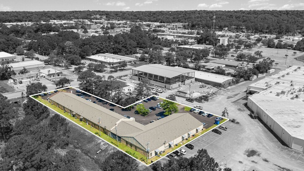 More Photos Of 857 Downtowner Blvd, Mobile Office For Sale