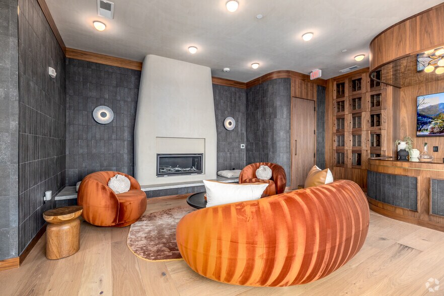 More Photos Of 300 E 36th St, Charlotte Apartments For Lease