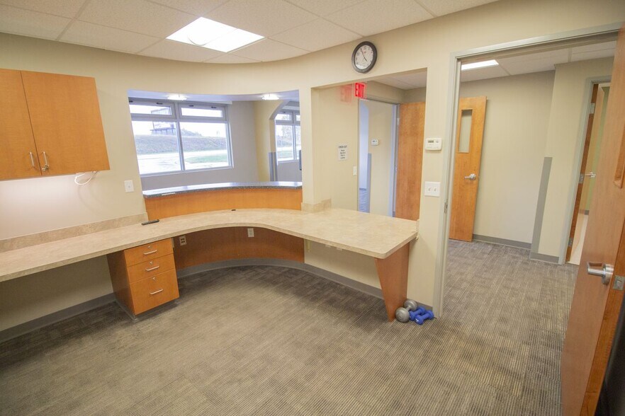 More Photos Of 11320 S M 43 Hwy, Delton Medical For Sale