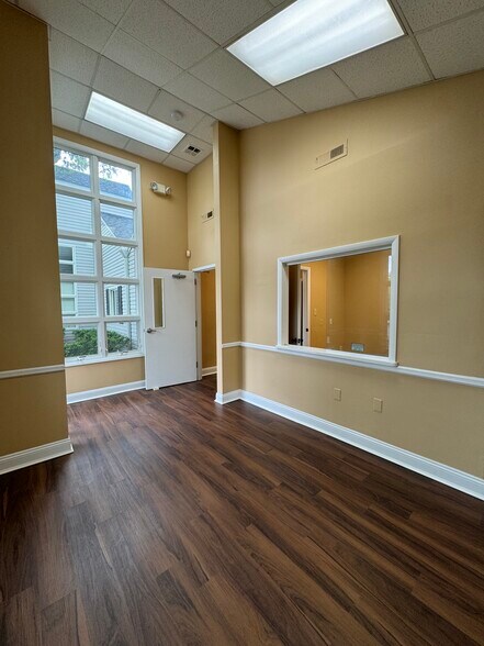 More Photos Of 603A Omni Dr, Hillsborough Medical For Sale