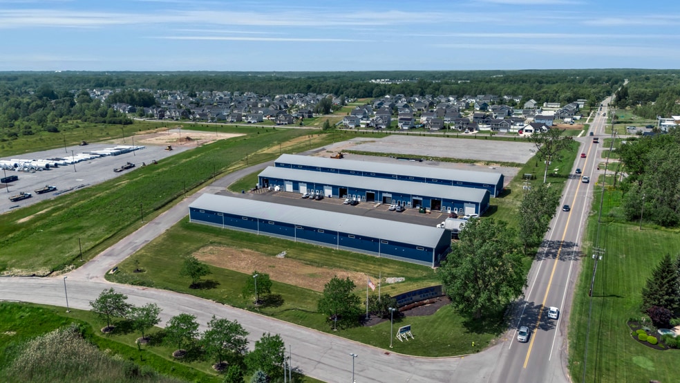 More Photos Of 800 Eastport Dr, Lancaster Unknown For Lease
