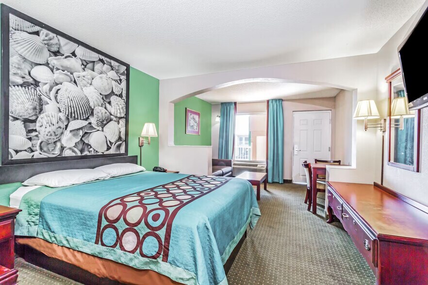 More Photos Of 2226 Highway 71, Marianna Hotel For Sale