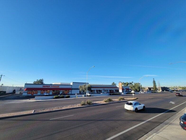 More Photos Of 255 E Southern Ave, Mesa Storefront For Lease
