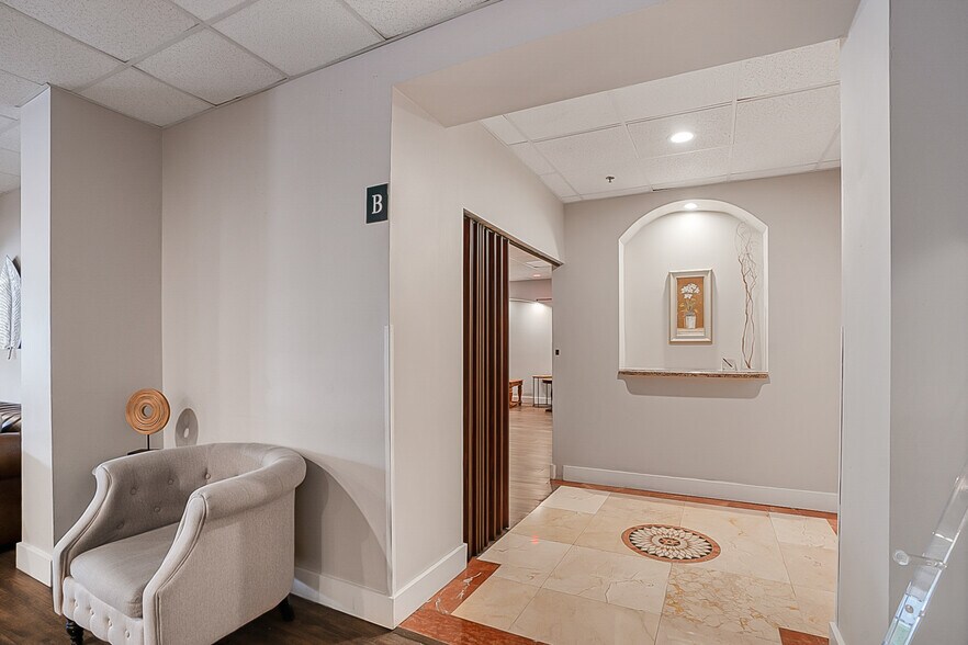 More Photos Of 291 NW 37th Ave, Miami Funeral Home For Sale