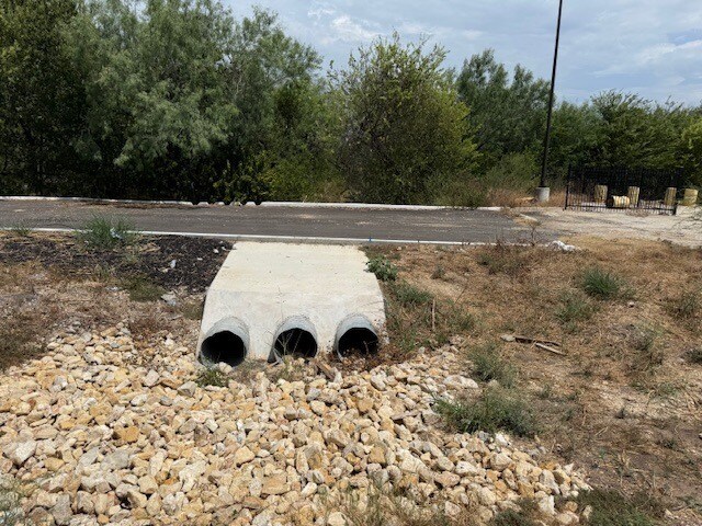 More Photos Of 9326 SE Loop 410, San Antonio Flex For Sale