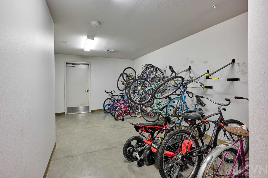 More Photos Of 8719 SE Monterey Ave, Happy Valley Apartments For Sale