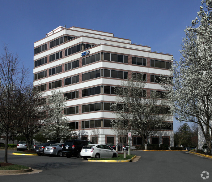 Primary Photo Of 7918 Jones Branch Dr, McLean Coworking Space